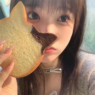 明天、我会成为谁的女友